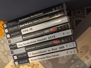 Lote 8 Juegos PSP: FIFA, GTA, Naruto, WWE, Resista