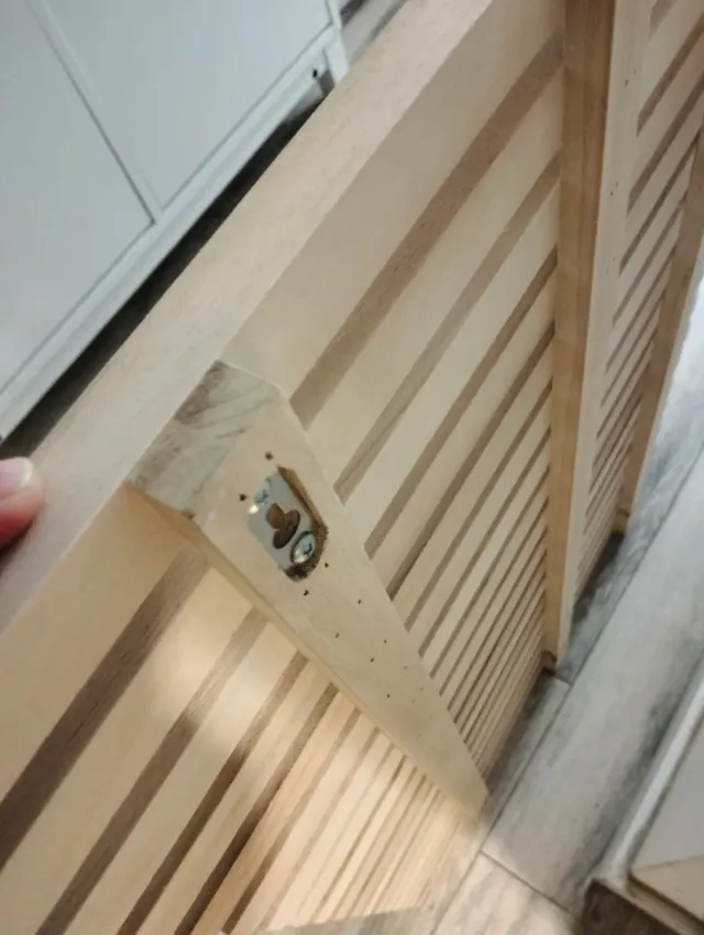 Estantería madera Jysk.