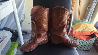 Botas Camperas de Couro Castanho