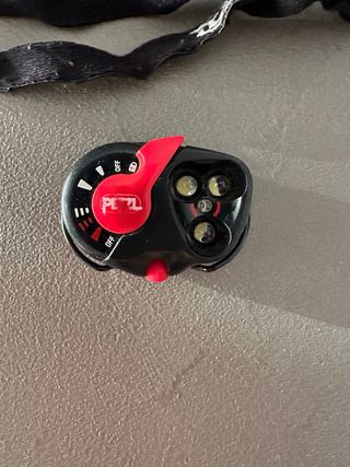 Torcia frontale Petzl e+lite vecchia generazione
