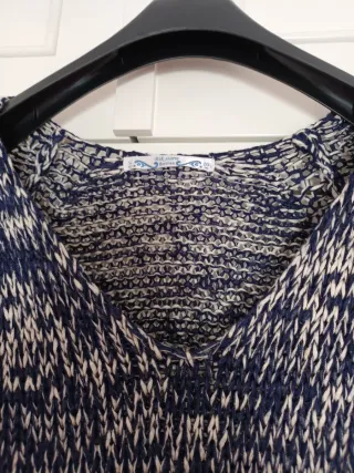 Jersey pico perlas azul y blanco