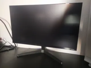 Monitor Samsung 27" 75hz Full HD IPS.