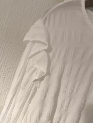 Camisa blanca volantes