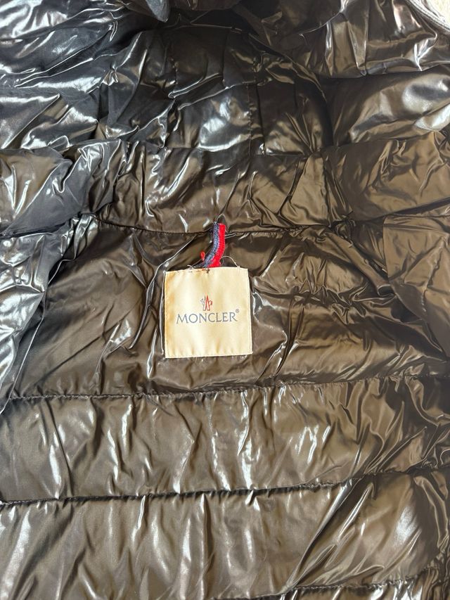 Giubbotto Moncler Taglia S/M Nero