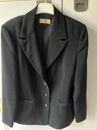 Chaqueta de señora negra