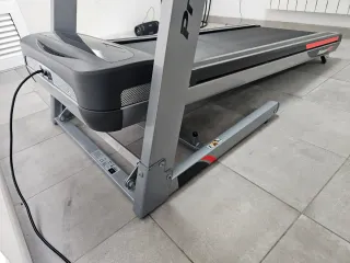 Cinta de Correr BH Pioneer R7