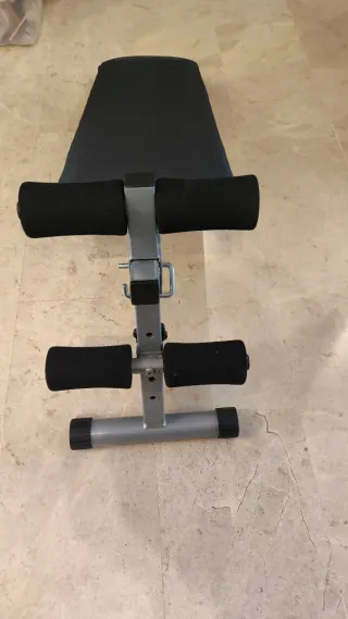 Banco abdominales casi sin uso