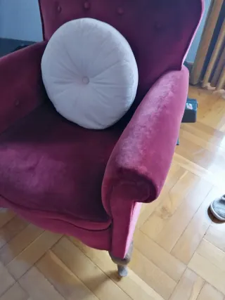 Divano e 2 poltrone vintage in velluto e legno