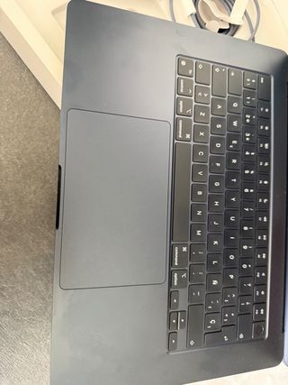 MacBook Air 15 M2 256GB 2 Ciclos