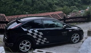 Ford Focus St WRC 525.