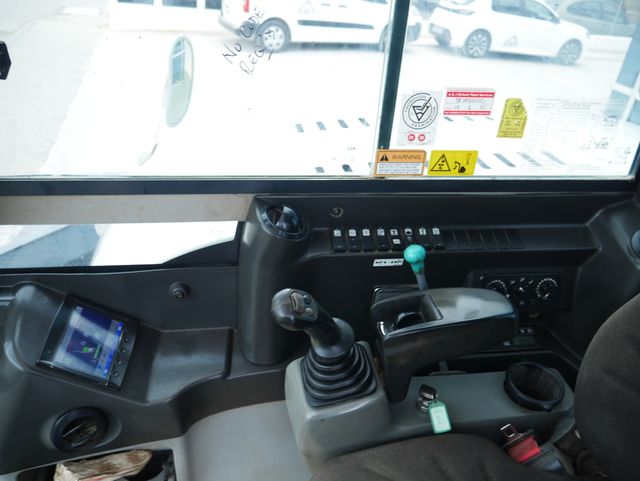 Excavadora Takeuchi TB290