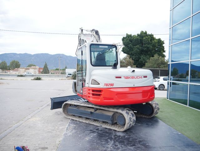 Excavadora Takeuchi TB290