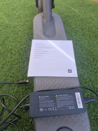 Patinete Eléctrico Xiaomi Mi Scooter 365