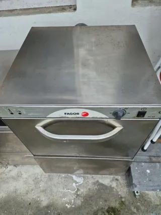 Lavavajillas Fagor FI-30 (enciende)
