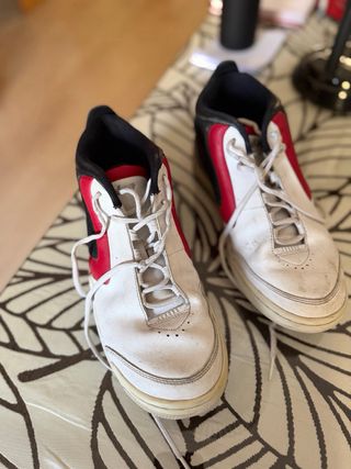 Zapatillas Air Jordan Negras/Rojas/Blancas