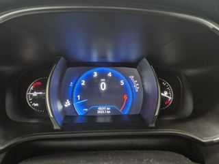 Renault Megane Limited TCe GPF 140CV