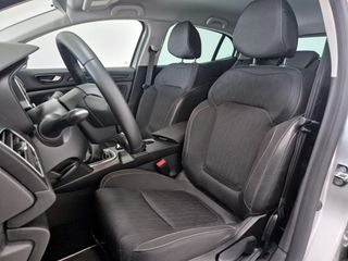 Renault Megane Limited TCe GPF 140CV