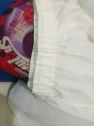 Cortinas blancas de tela Medidas;