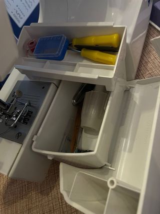 Máquina de coser Medion 507