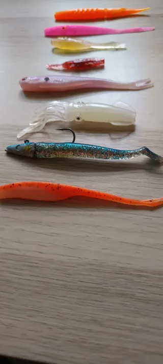 Lote señuelos pesca variados