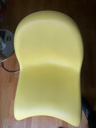 Réplica Silla Panton Amarilla son dos sillas
