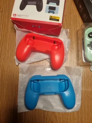 DOBE Controller Grip para N-S/OLED