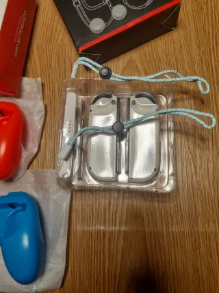 DOBE Controller Grip para N-S/OLED