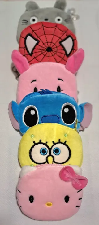 6 Borsellini Portachiavi o portamonete Personaggi