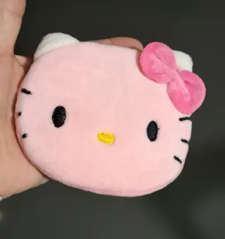 6 Borsellini Portachiavi o portamonete Personaggi