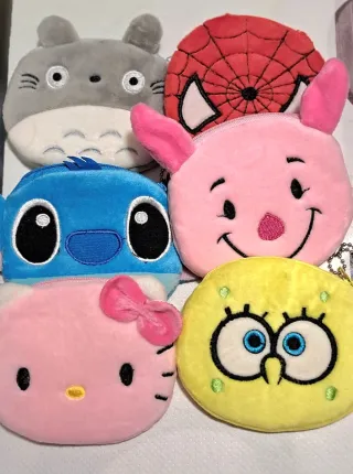 6 Borsellini Portachiavi o portamonete Personaggi