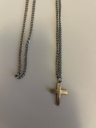 Collar cadena acero eslabón cruz hombre