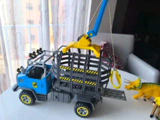 Schleich rescate +Triceratops+Camión + Figura