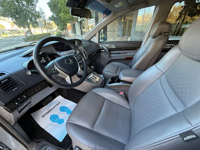 SsangYong Rodius 2016