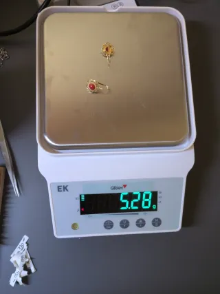 Pendientes Flor Oro 18K Coral Natural