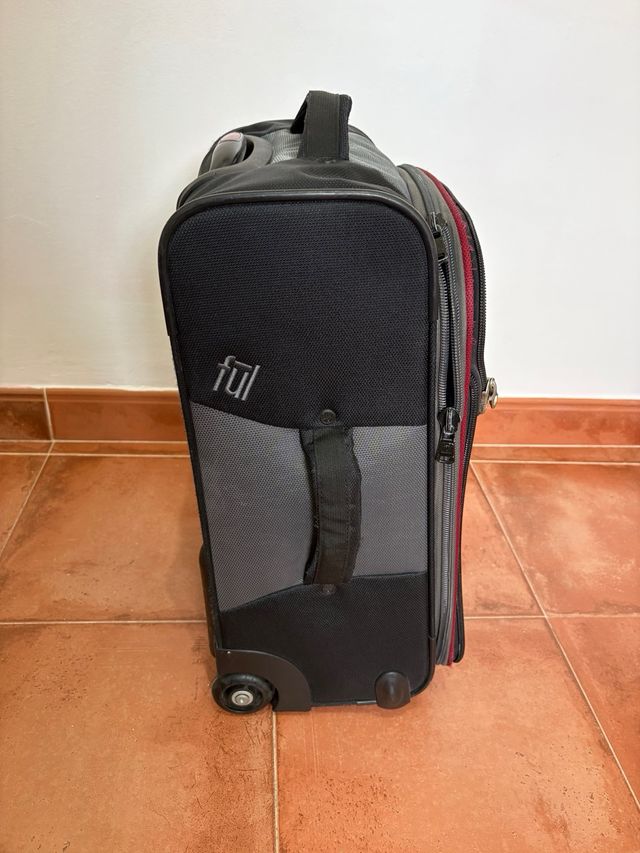 Maleta de cabina Ful negra y roja