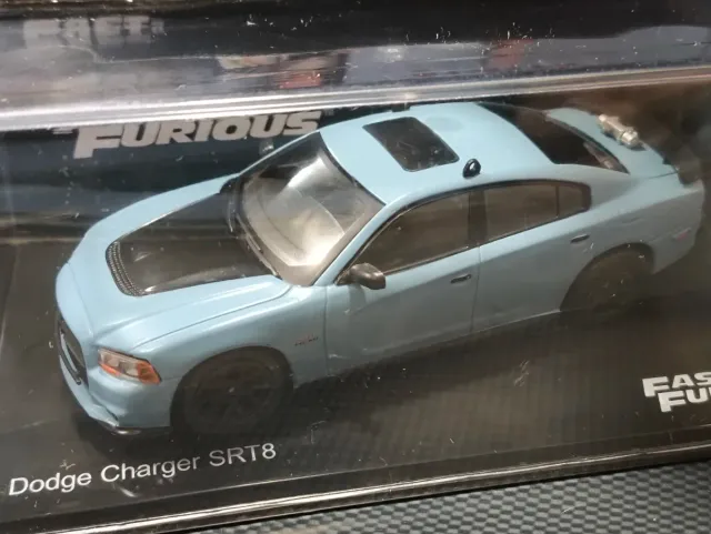 Réplica do Dodge Charger SRT8 Fast & Furious