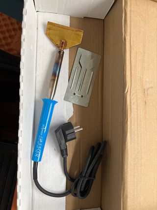 Rascador para pieles de foca