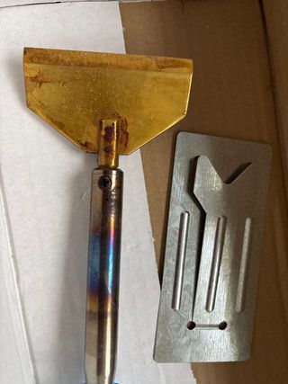 Rascador para pieles de foca