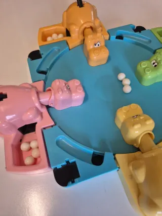 Juego de mesa Tragabolas Hasbro