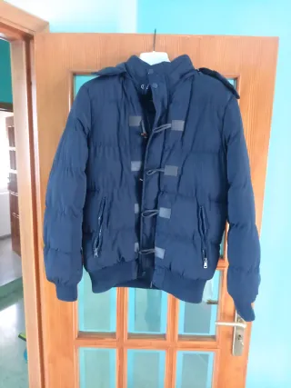 Piumino uomo blu con cappuccio