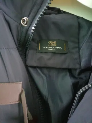 Piumino uomo blu con cappuccio