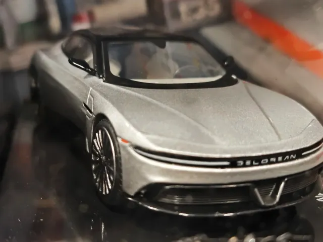 Réplica DeLorean Alpha 5 Fast & Furious