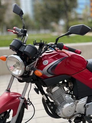 Moto Yamaha Roja ybr125