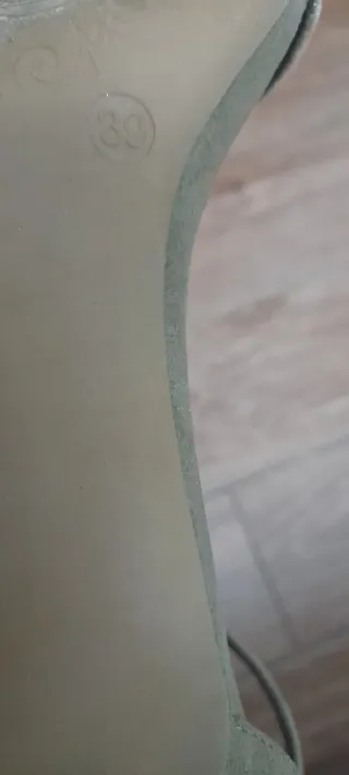 Sandalias Graceland tacón verde y dorado