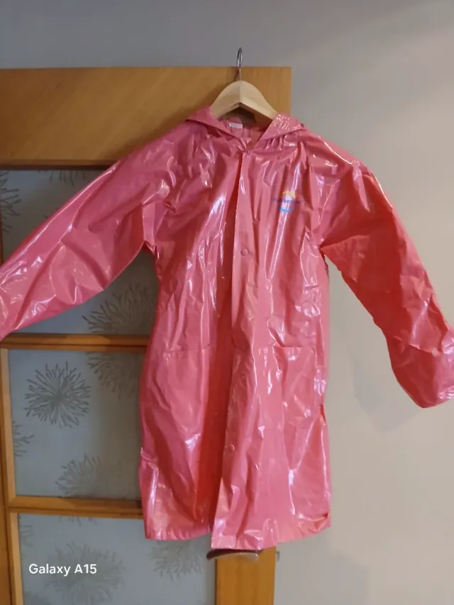 Impermeable rosa Woody Woodpecker talla 10 años