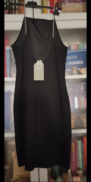 Vestido negro tirantas cristalitos Talla M