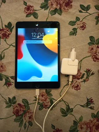 iPad mini 4 Argento