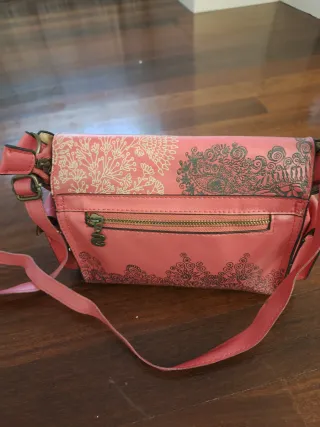 Bolso Desigual Multicolor y Rosa