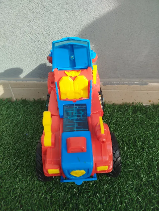 Coche Superthings Rojo y Azul