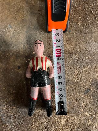 Figuras futbolín modelo delgado